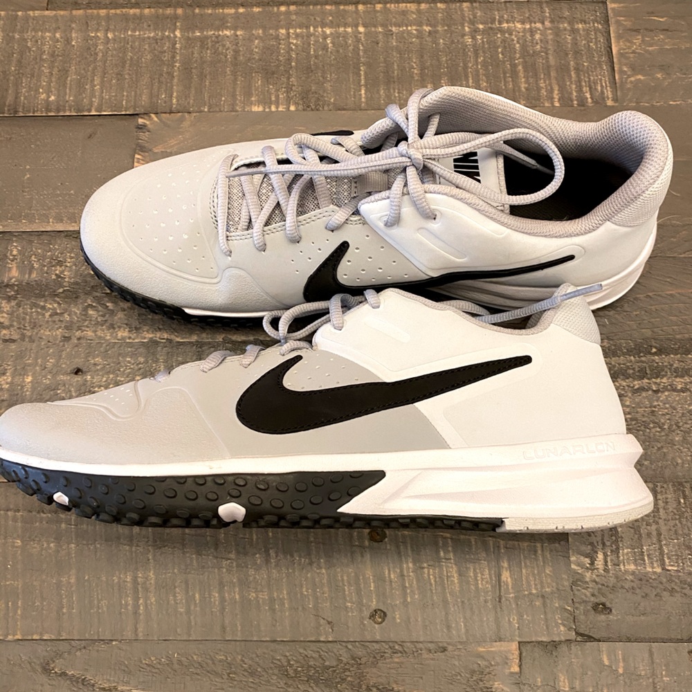 Nike Alpha Huarache Sideline - Never Worn